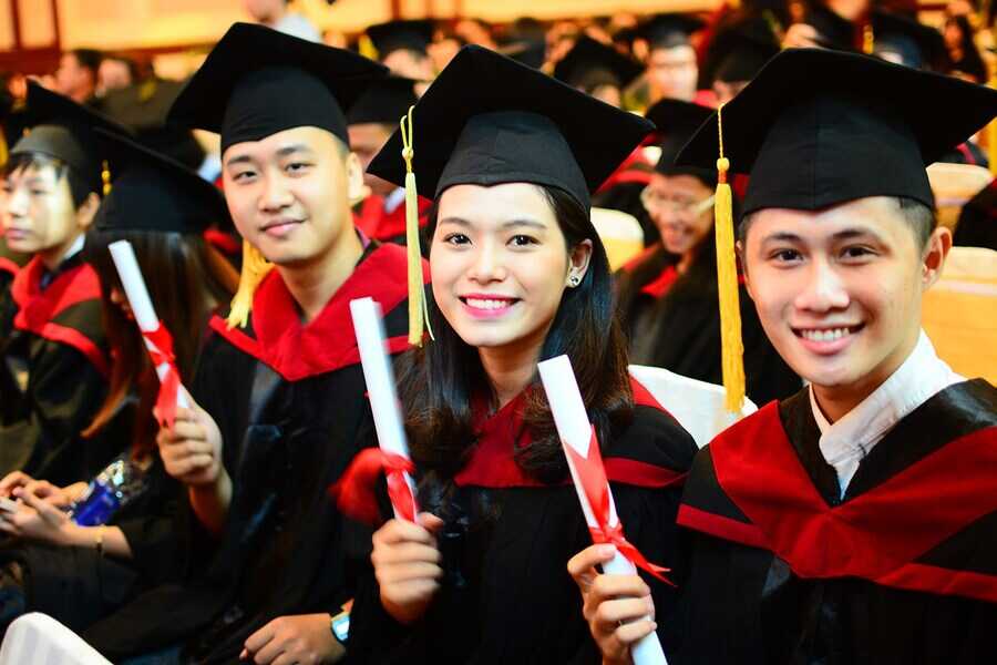 Học đại học từ xa